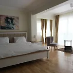 Lotus Goel Evi -private With Heated Pool