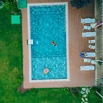 Lotus Goel Evi -private With Heated Pool Serdivan