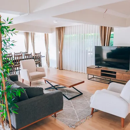 Villa Lotus Goel Evi -private With Heated Pool
