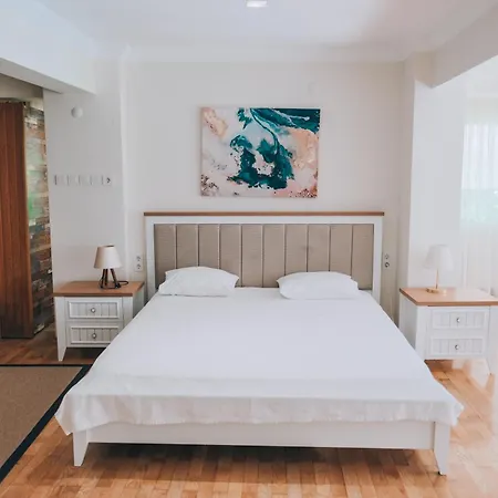 Vila Lotus Goel Evi -private With Heated Pool